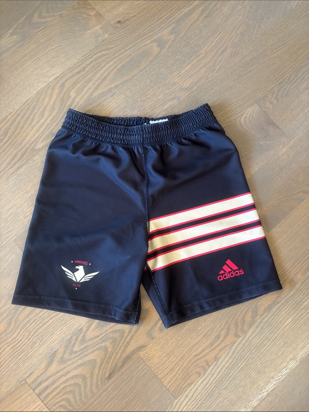 adidas Medium reversible black/red Basketball shorts